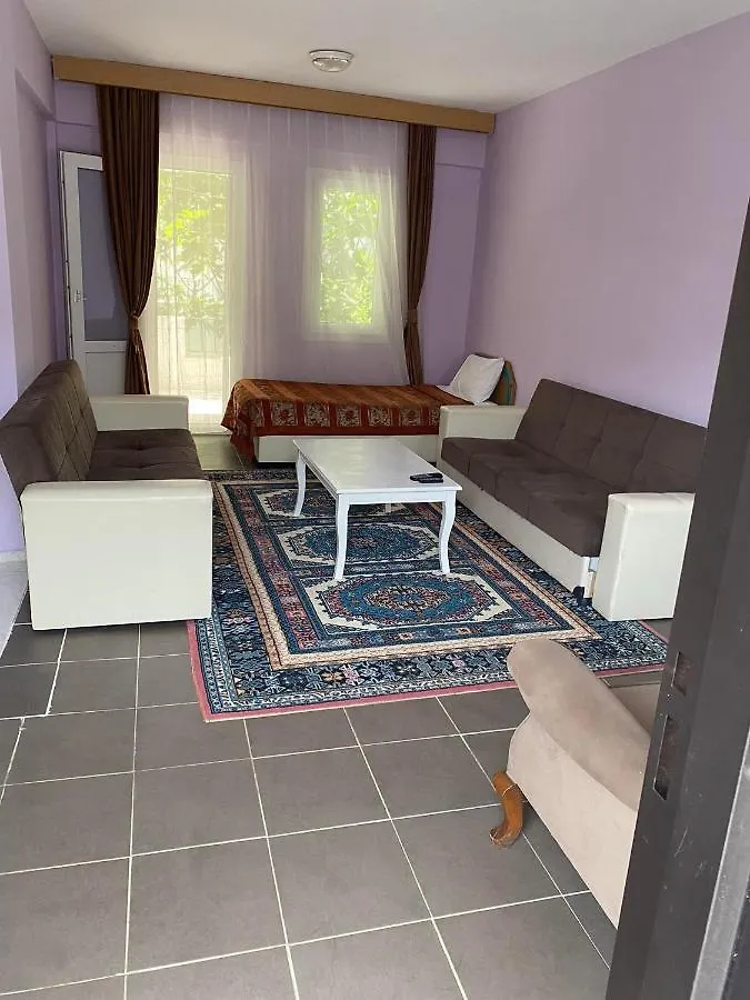 Palm Club Apart Otel Kusadası Apartmanhotel